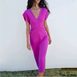 Zara Fuchsia V-Neck Midi Dress